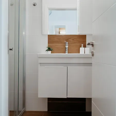 Seaview Stylish One Bedroom In Caesar Romulus 88 *