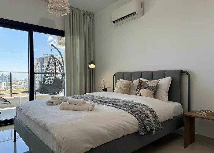 Seaview Stylish One Bedroom In Caesar Romulus 88 *