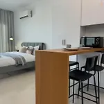 Seaview Stylish One Bedroom In Caesar Romulus 88 公寓 Perivolia tou Trikomou