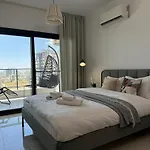 Seaview Stylish One Bedroom In Caesar Romulus 88