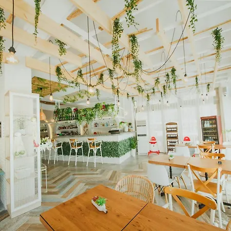 Seaview Stylish One Bedroom In Caesar Romulus 88