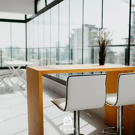 Seaview Stylish One Bedroom In Caesar Romulus 88 Lägenhet *