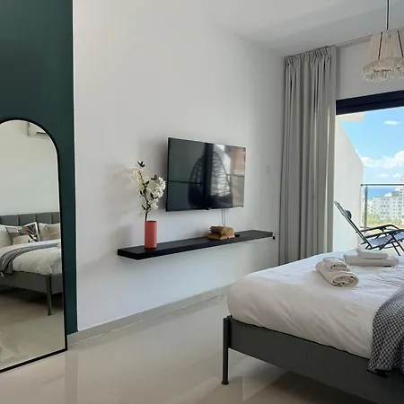 דירה Seaview Stylish One Bedroom In Caesar Romulus 88 Perivolia tou Trikomou